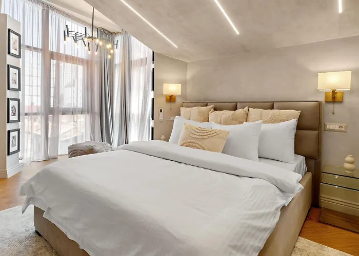 Takumi - Ishi - The Art Of Refined Living Apartman