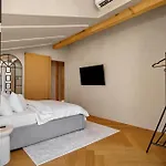 Апартаменти Takumi - Ishi - The Art Of Refined Living *