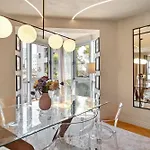 Апартаменти Takumi - Ishi - The Art Of Refined Living Бухарест