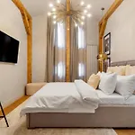 Takumi - Ishi - The Art Of Refined Living Апартаменти Бухарест