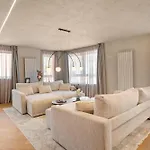 Апартаменти Takumi - Ishi - The Art Of Refined Living *