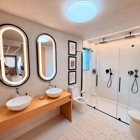 Takumi - Ishi - The Art Of Refined Living Appartement *