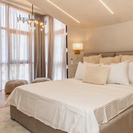 Takumi - Ishi - The Art Of Refined Living * Bucarest