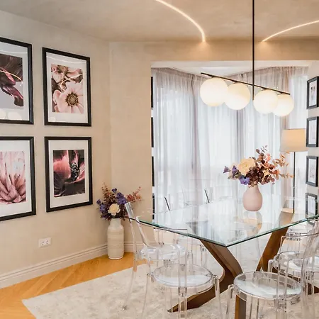 Takumi - Ishi - The Art Of Refined Living Appartement