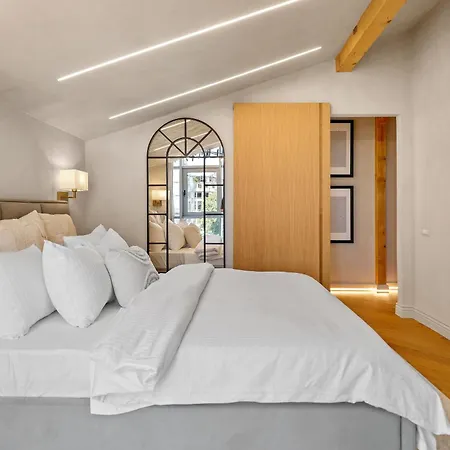 Appartement Takumi - Ishi - The Art Of Refined Living *