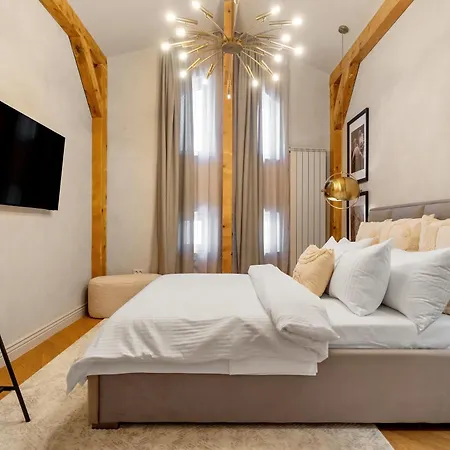 Takumi - Ishi - The Art Of Refined Living Appartamento Bucarest