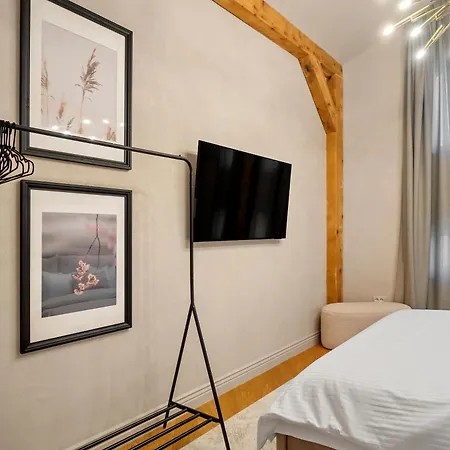 Apartment Takumi - Ishi - The Art Of Refined Living *