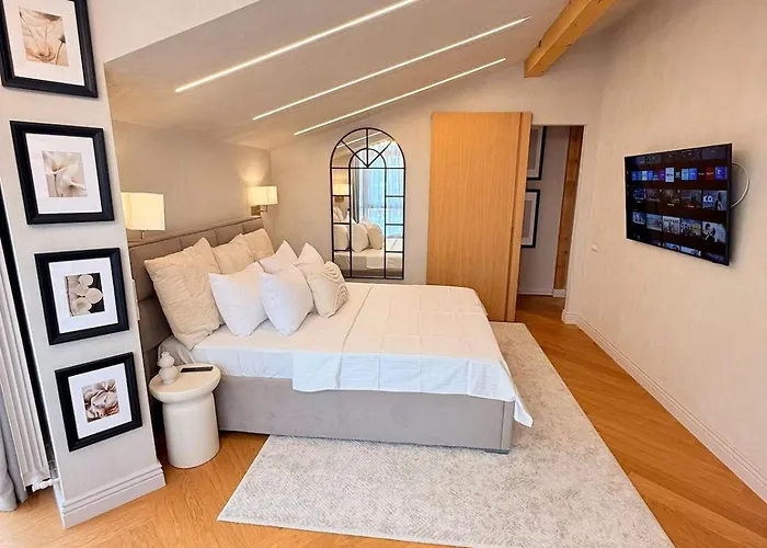 Takumi - Ishi - The Art Of Refined Living *