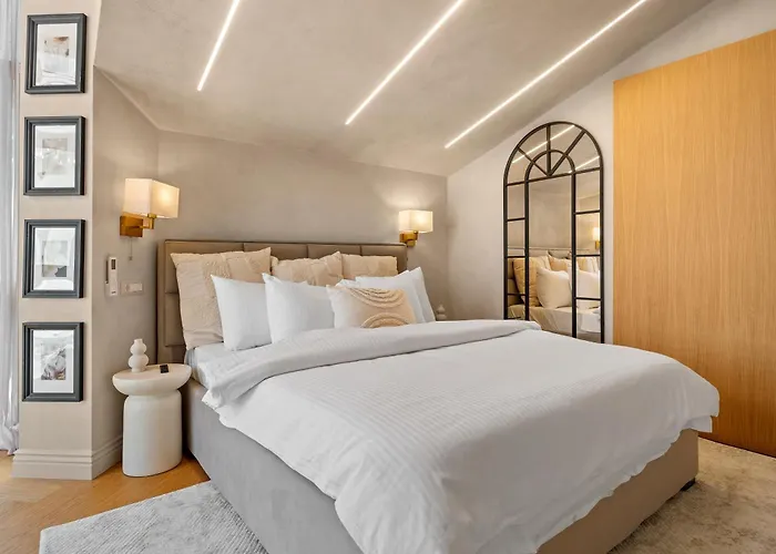 Apartment Takumi - Ishi - The Art Of Refined Living *