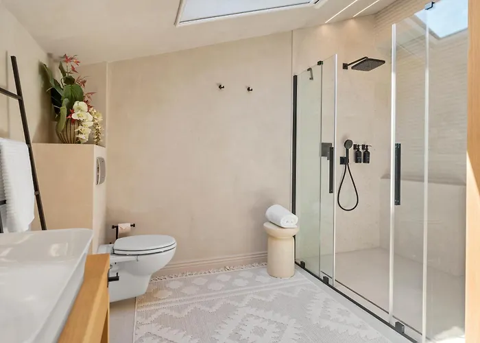 Takumi - Ishi - The Art Of Refined Living Apartment Bucharest