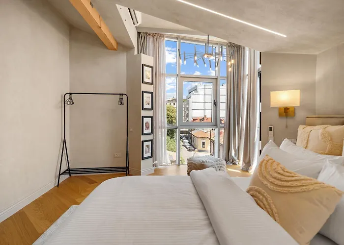 Takumi - Ishi - The Art Of Refined Living * Bucureşti